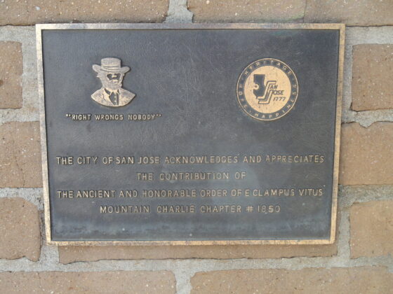 A plaque honoring E Clampus Vitus