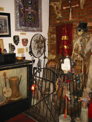A corner of a Voodoo temple in New OrleansA corner of a Voodoo temple in New OrleansA corner of a Voodoo temple in New OrleansA corner of a Voodoo temple in New OrleansA corner of a Voodoo temple in New OrleansA corner of a Voodoo temple in New OrleansA corner of a Voodoo temple in New Orleans