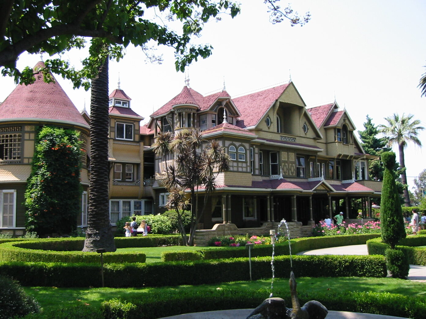 Winchester Mystery House Interesting Thing of the Day