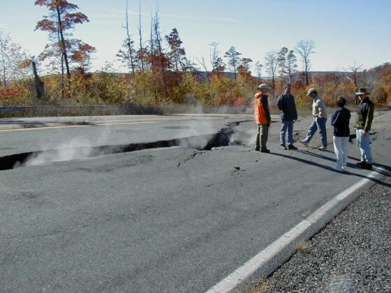 Pennsylvania Coal Fires Cracked highway from subsurface coal fire