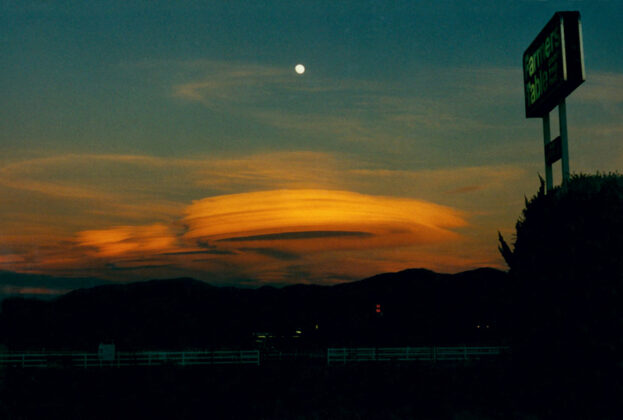 Plate clouds